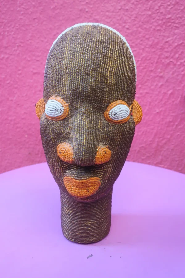 Authentic Bamileke Head — Brown (£200) _ Photo 1 (main)