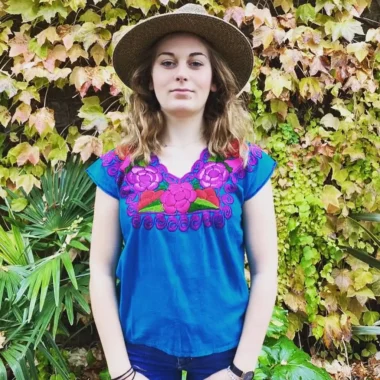 Mexican Embroidered T-Shirt — Size M