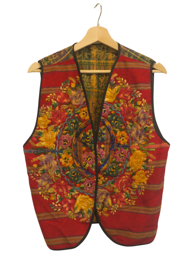 13957349-96a8-42d8-b66b-bbe09e50fbd5