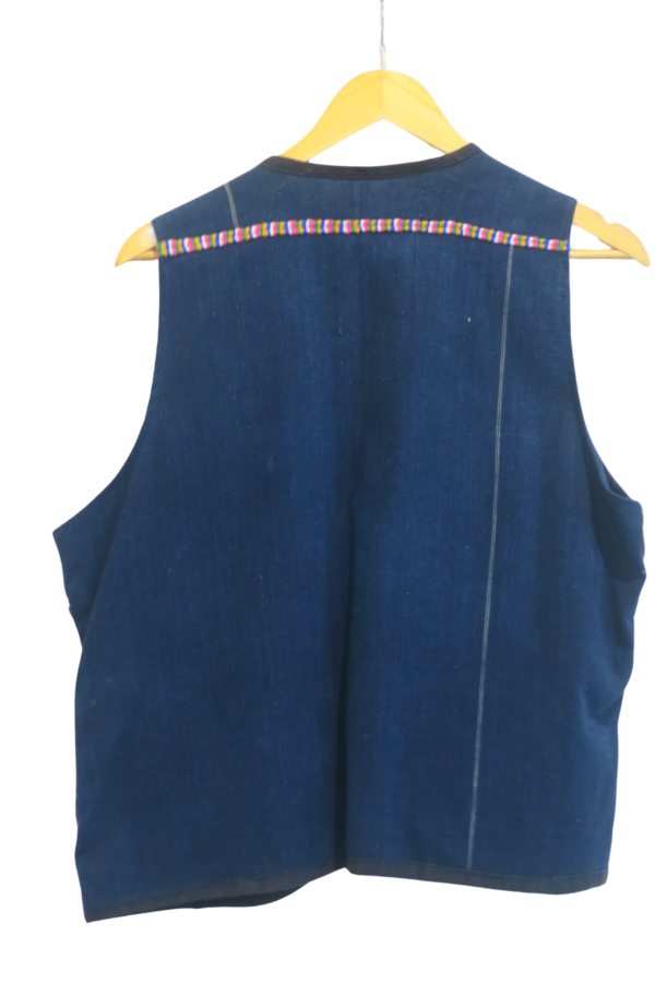 8d77f8b5-7767-41e6-8e70-949ca2fd773a